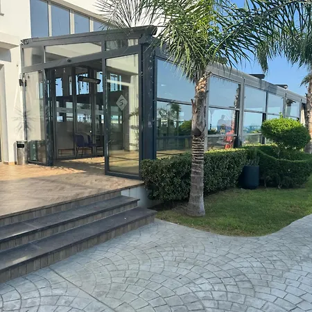 Iskele Holidays 度假居